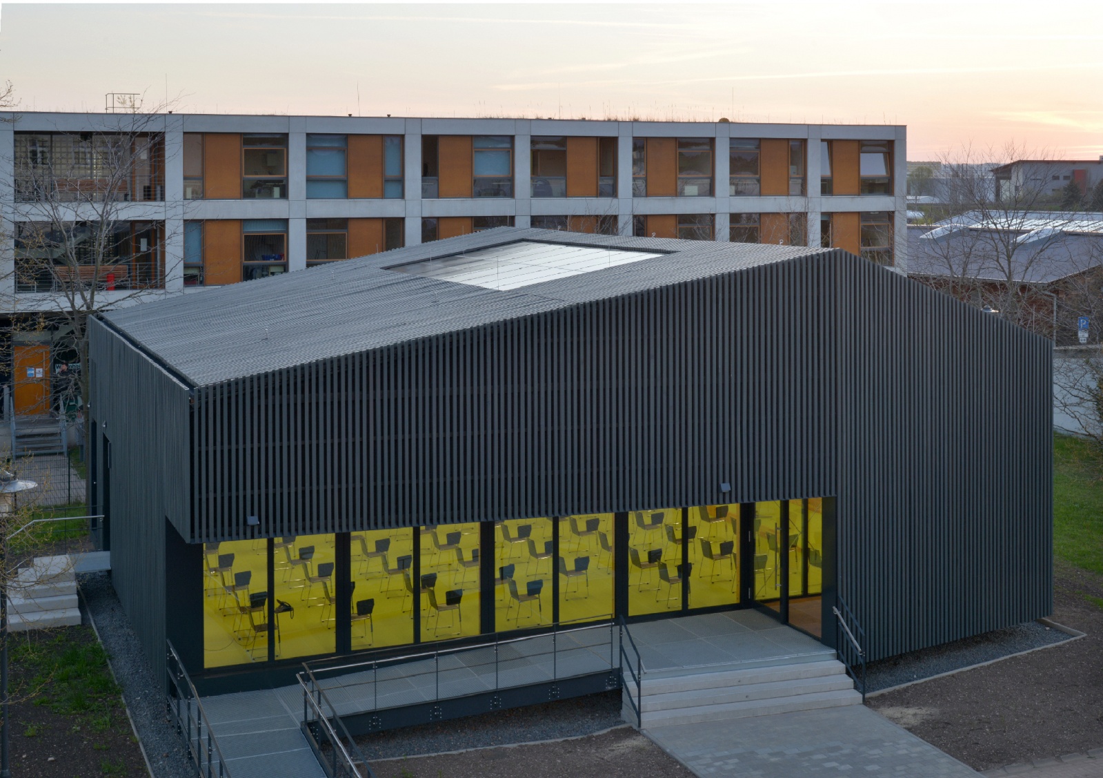 Green Campus. Ausgezeichnet mit dem Thüringer Staatspreis für Baukultur 2020/2021, Figure: Jörg Behrens